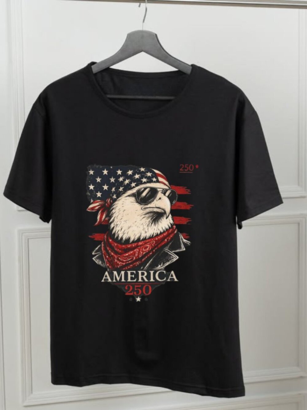 Floral Eagle Shirt, Boho Bird Graphic Tee, Vintage Bald Eagle Art, Nature Lover